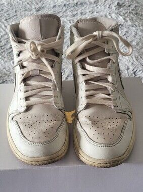 Women's Air Jordan 1 Mid